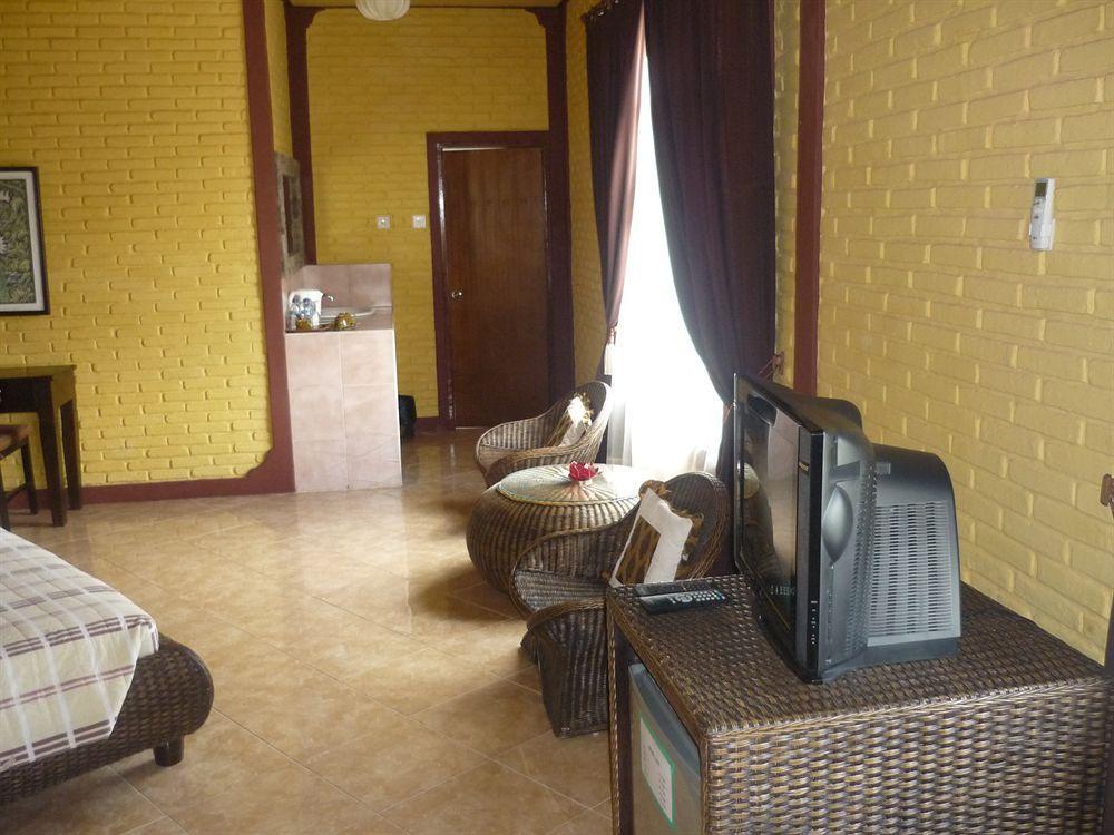 Kudos Guesthouse Ubud Bagian luar foto