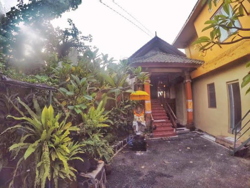 Kudos Guesthouse Ubud Bagian luar foto
